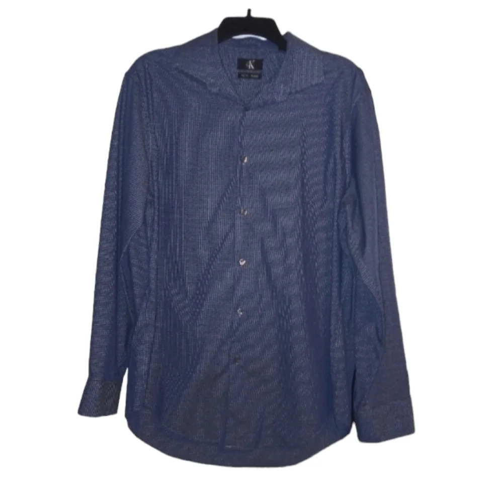 Calvin Klein slim fit long sleeve dress shirt button down slim fit stretch blue